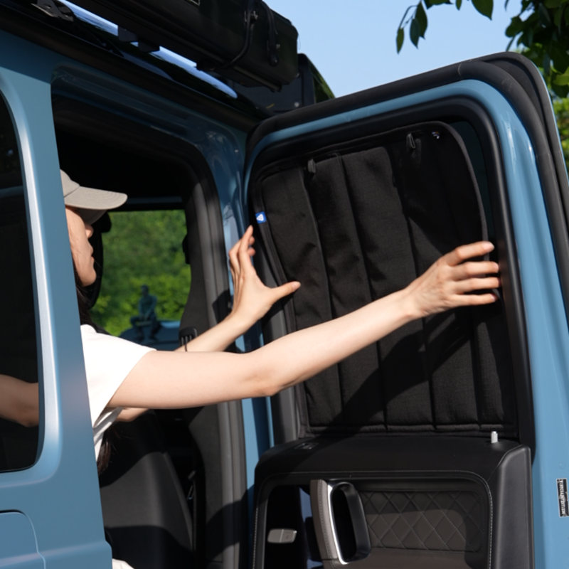 Mercedes-Benz G-Class Magnetic Window Shades